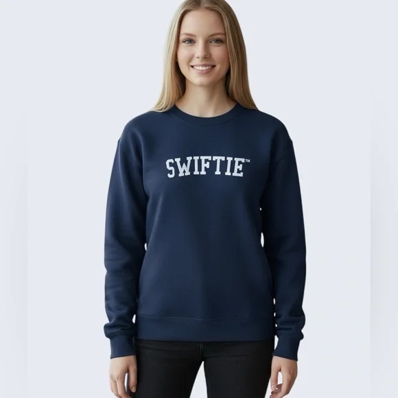 Taylor Swift The Eras Tour SWIFTIE Sweatshirt Navy XS - Picture 8 of 8
